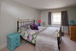 Bedroom - click for photo gallery
